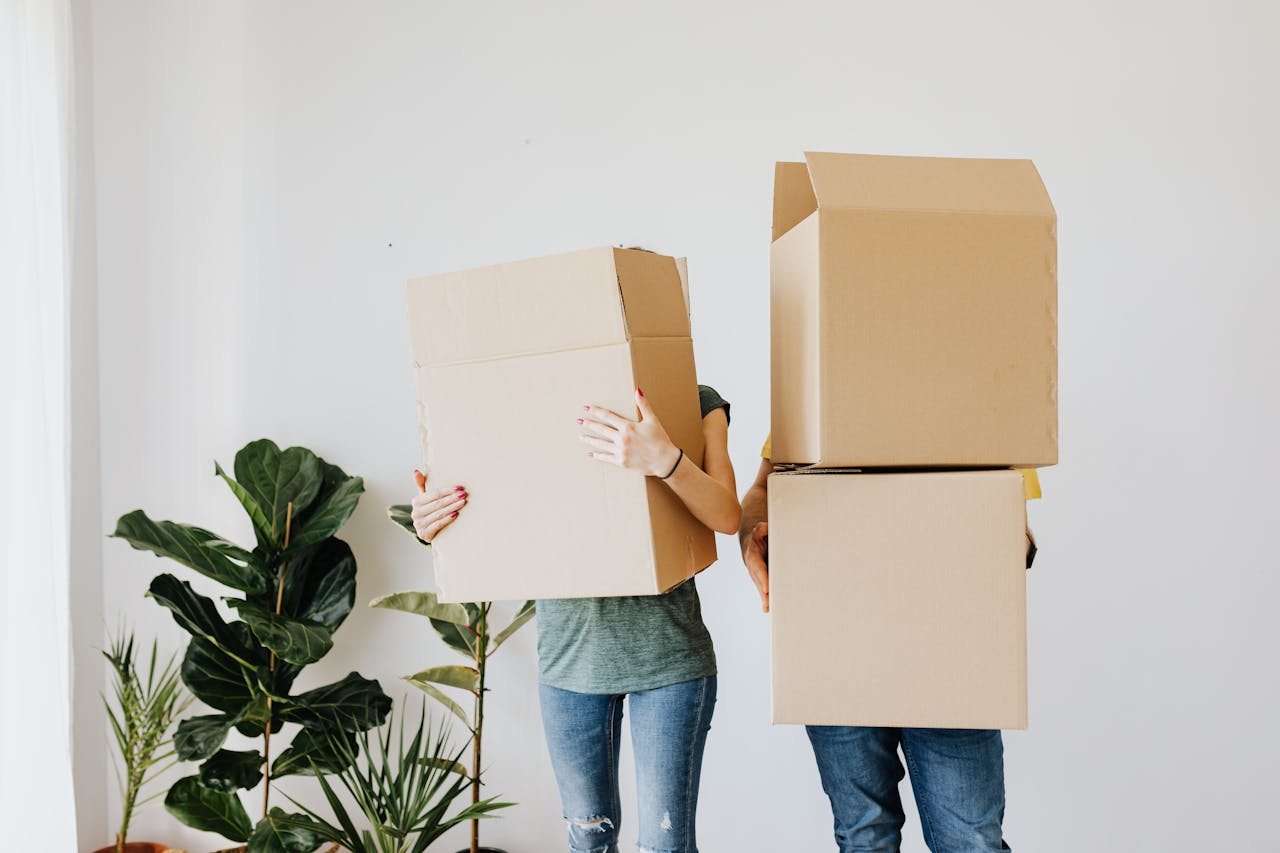 Librett-Real-Estate-Group-moving-boxes-eviction Librett-Real-Estate-Group-moving-boxes-eviction